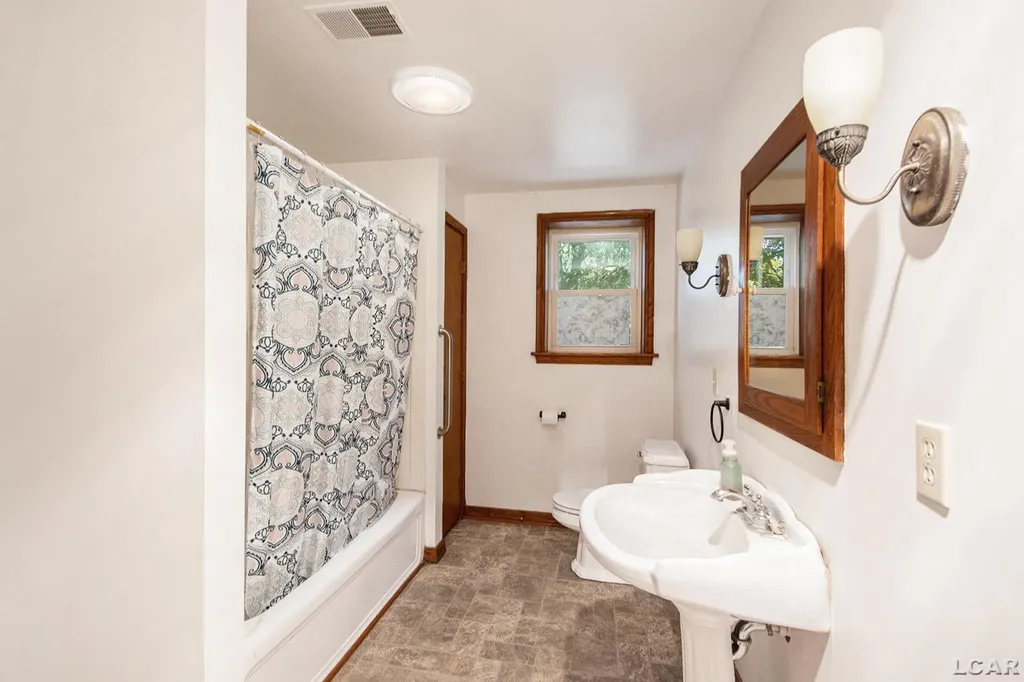3822 Sharp Road Palmyra Township MI 49221