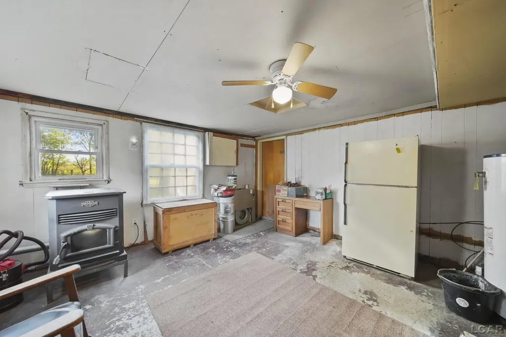 379 N Main Street Britton Village MI 49229