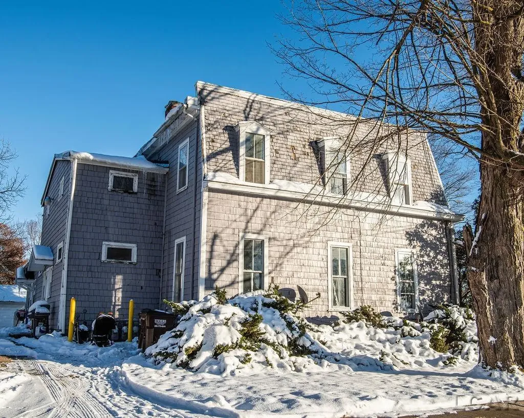 324 Railroad Street Hudson City MI 49247
