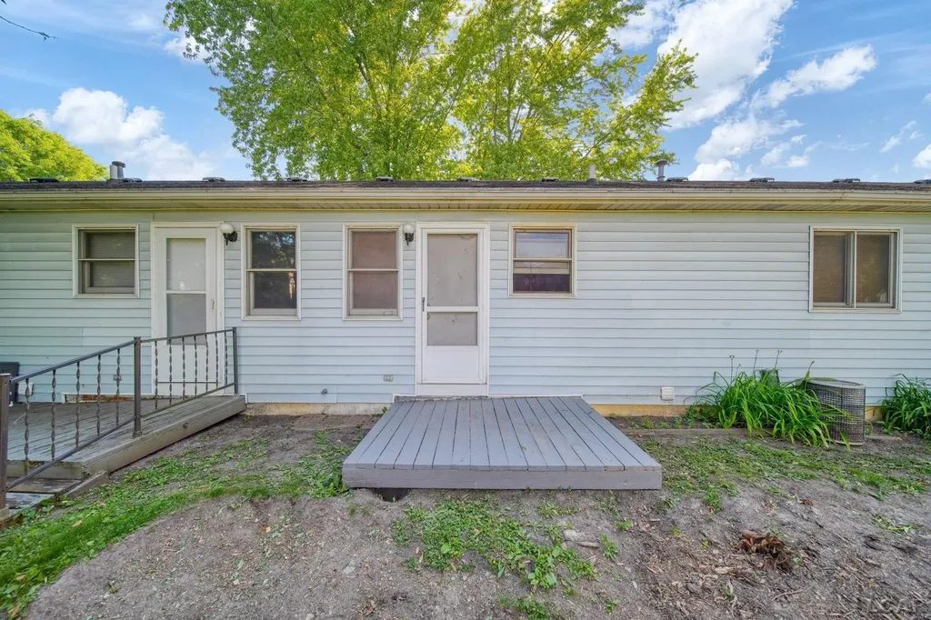 128 Irwin Street Brooklyn Village MI 49230