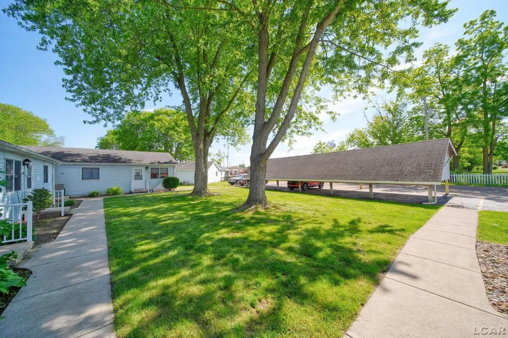 128 Irwin Street Brooklyn Village MI 49230