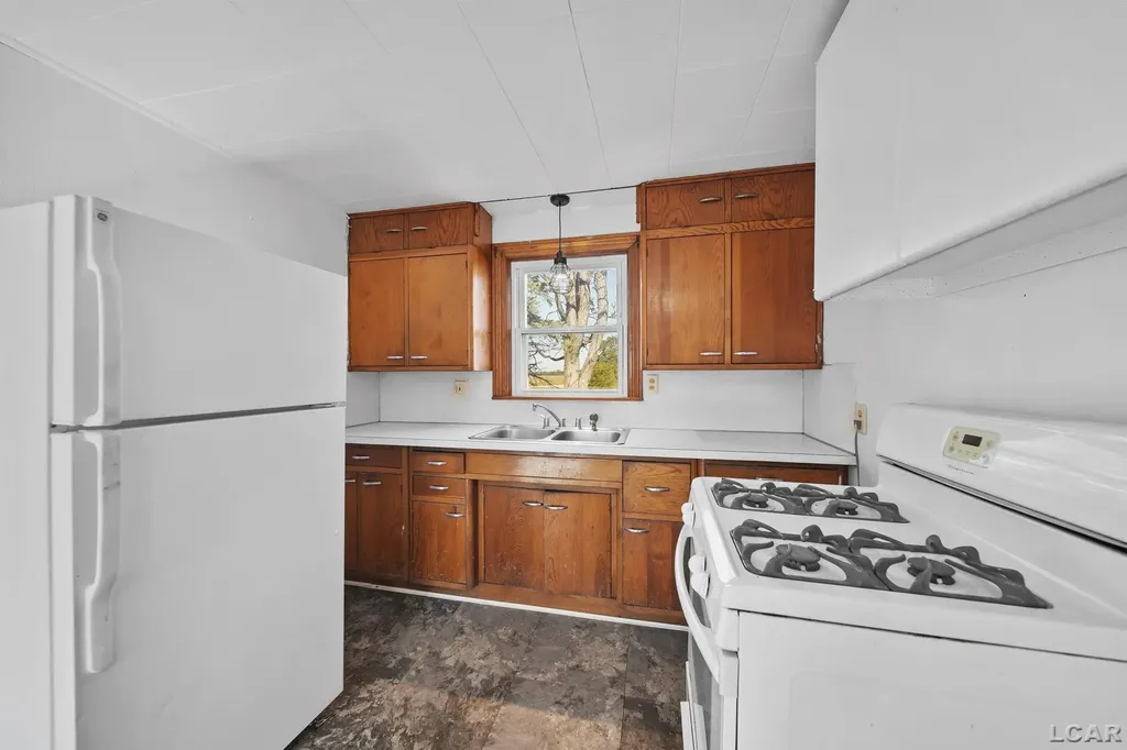 11057 Arnold Highway Fairfield Township MI 49248
