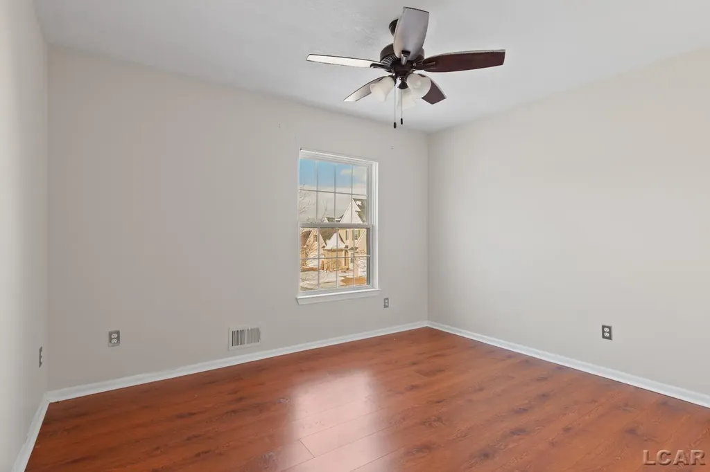 112 Burwyck Park Drive Saline City MI 48176