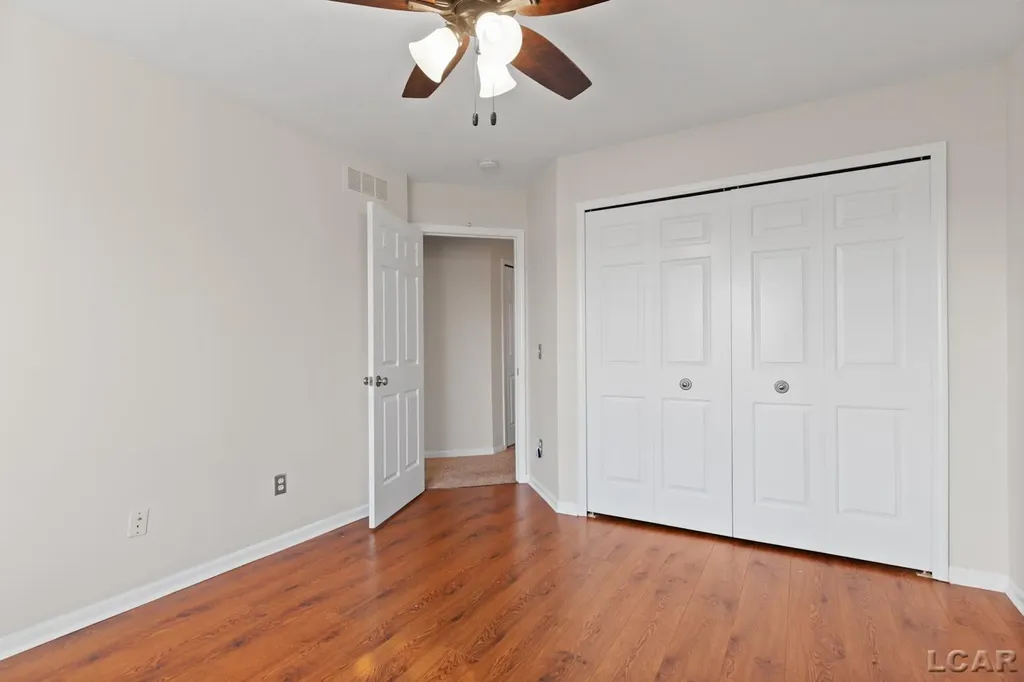 112 Burwyck Park Drive Saline City MI 48176