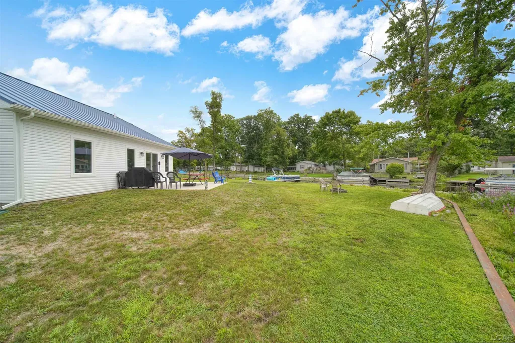 2503 Dardy Court Norvell Township MI 49230