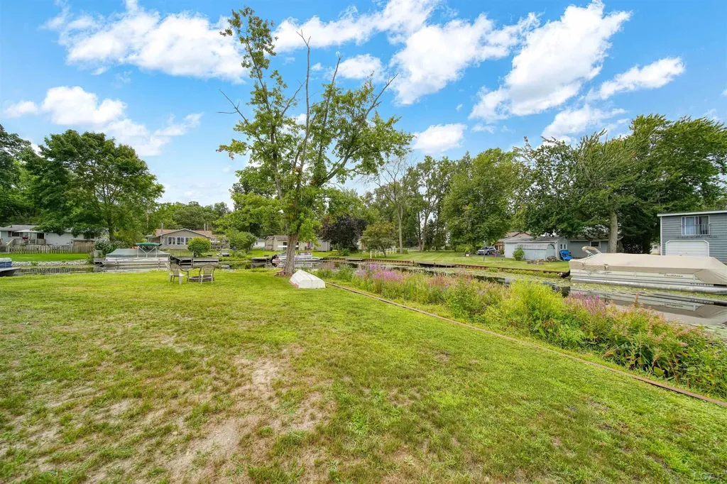 2503 Dardy Court Norvell Township MI 49230