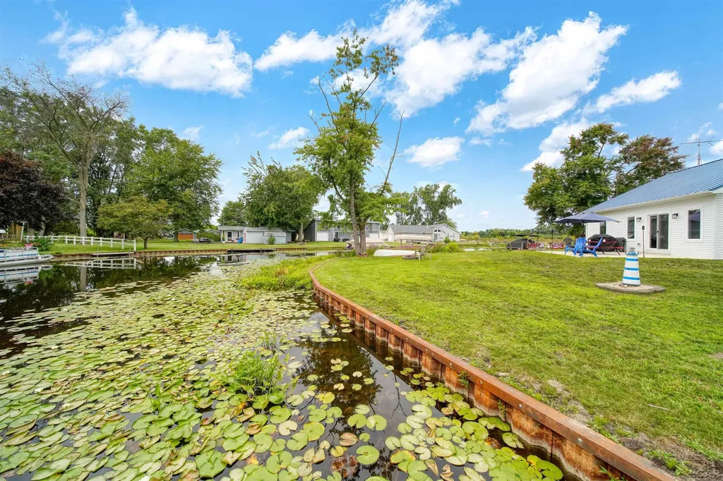2503 Dardy Court Norvell Township MI 49230