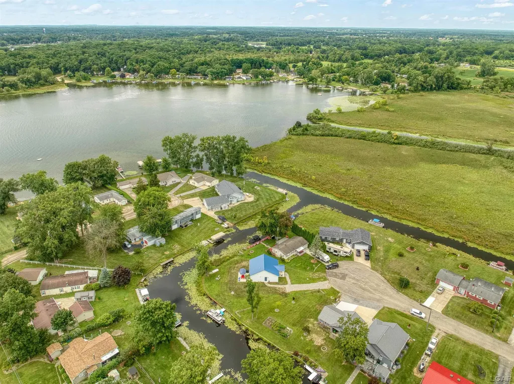 2503 Dardy Court Norvell Township MI 49230