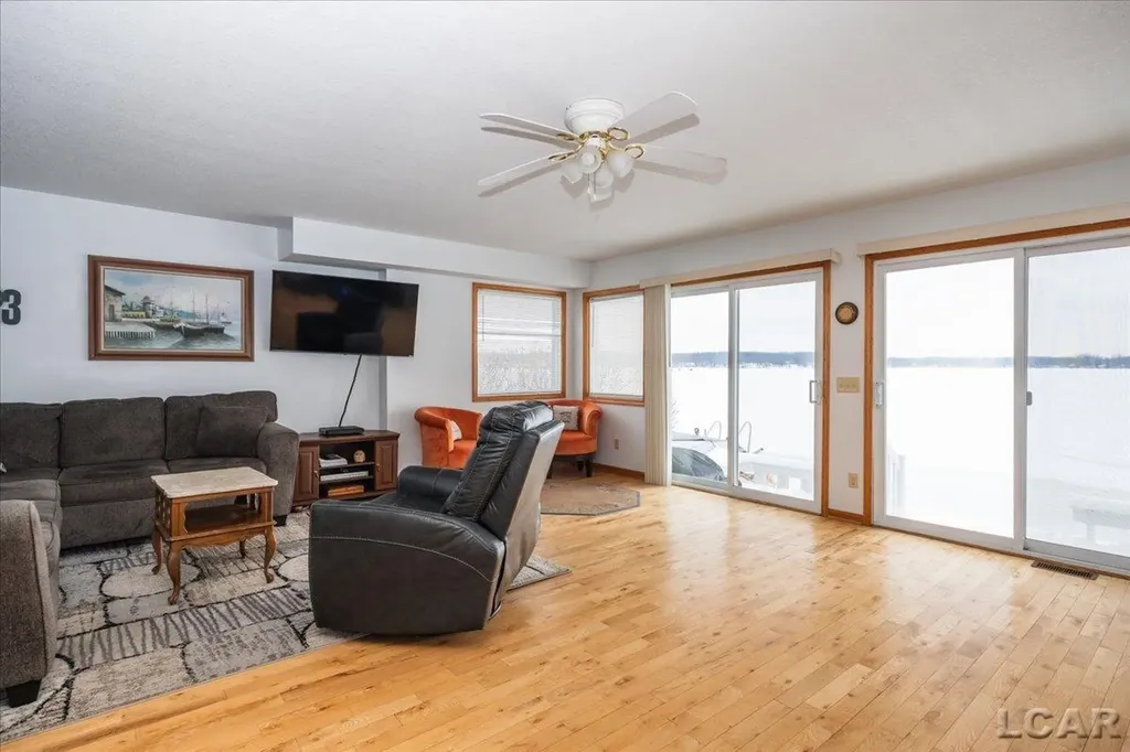 9920 W Ferndale Drive Rollin Township MI 49253