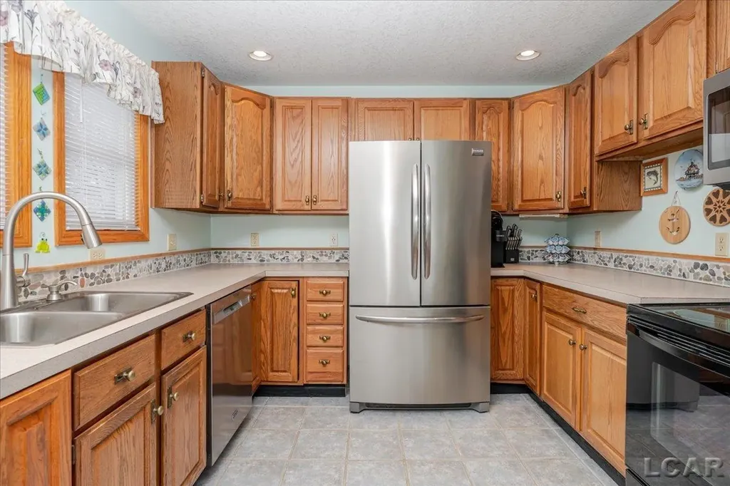 9920 W Ferndale Drive Rollin Township MI 49253