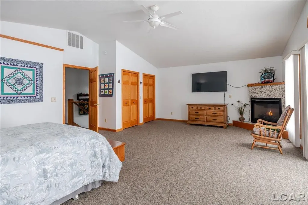 9920 W Ferndale Drive Rollin Township MI 49253