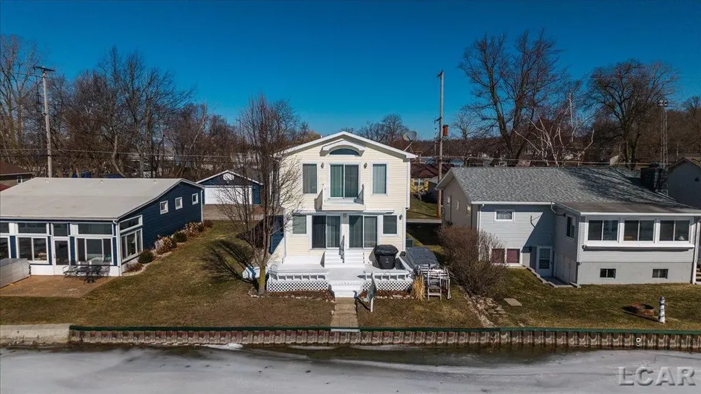 9920 W Ferndale Drive Rollin Township MI 49253