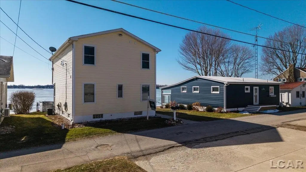 9920 W Ferndale Drive Rollin Township MI 49253