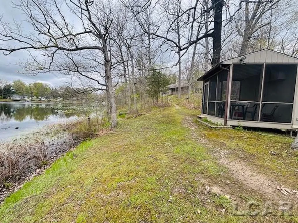 9949 Indian Trail Camden Township MI 49255