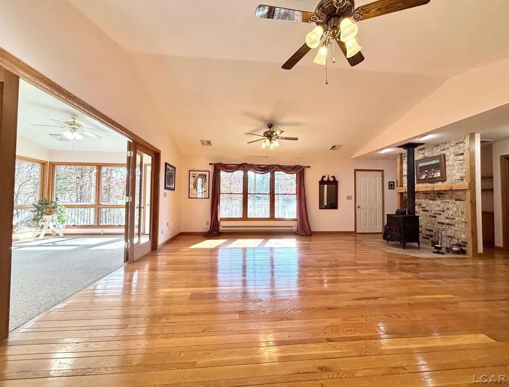 9949 Indian Trail Camden Township MI 49255