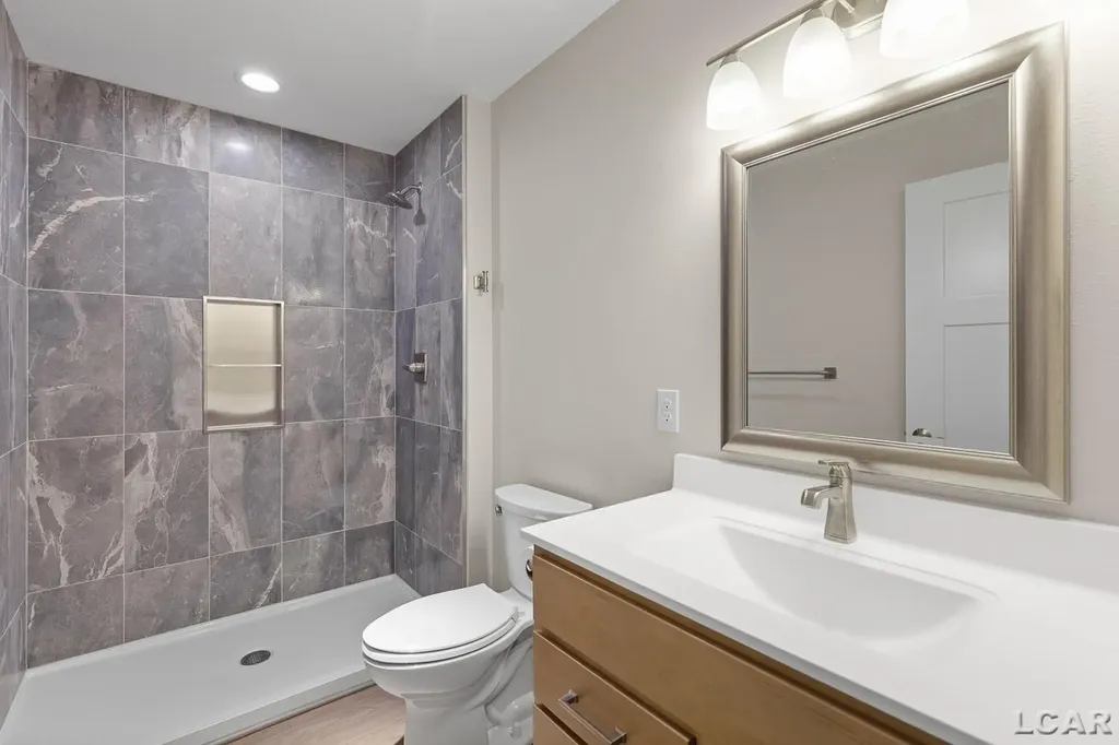 1639 Rivers Edge Court Madison Charter Township MI 49221