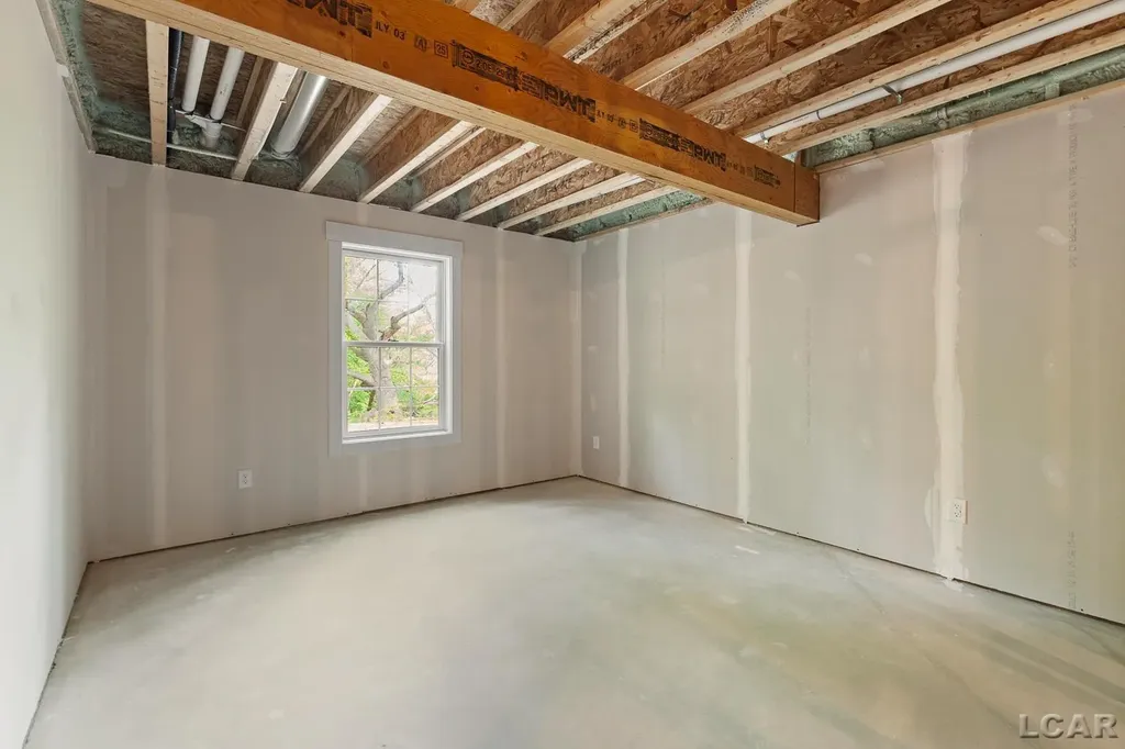 1639 Rivers Edge Court Madison Charter Township MI 49221