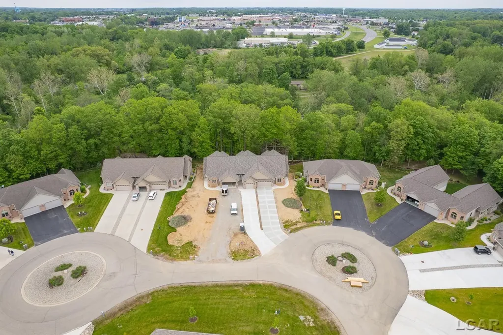 1639 Rivers Edge Court Madison Charter Township MI 49221