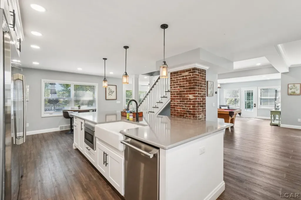 2550 Bent Oak Avenue Adrian Township MI 49221