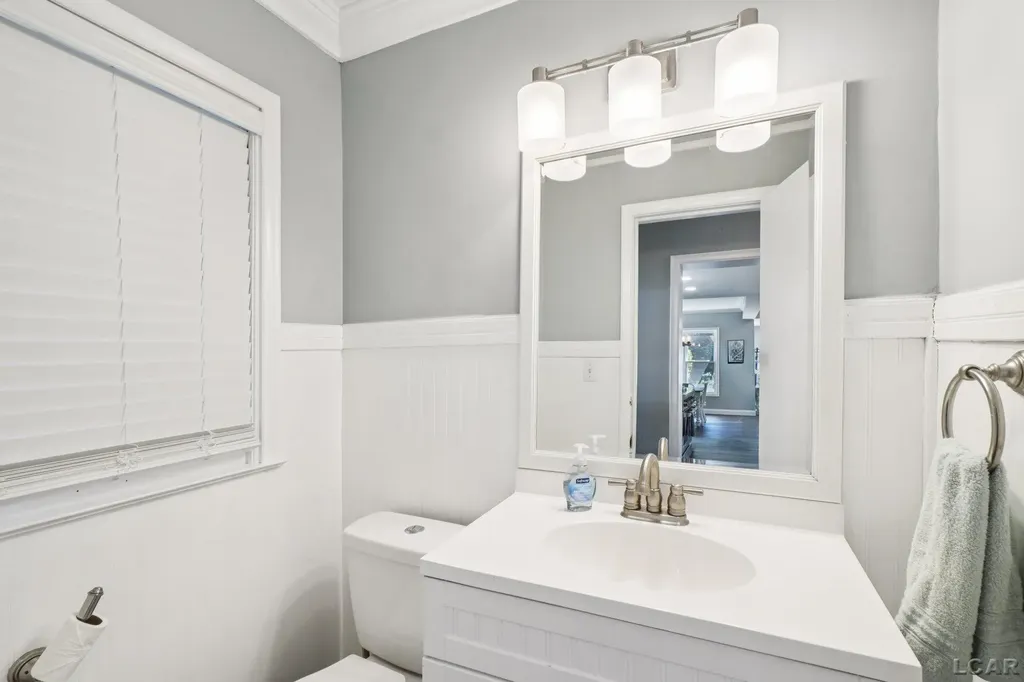2550 Bent Oak Avenue Adrian Township MI 49221