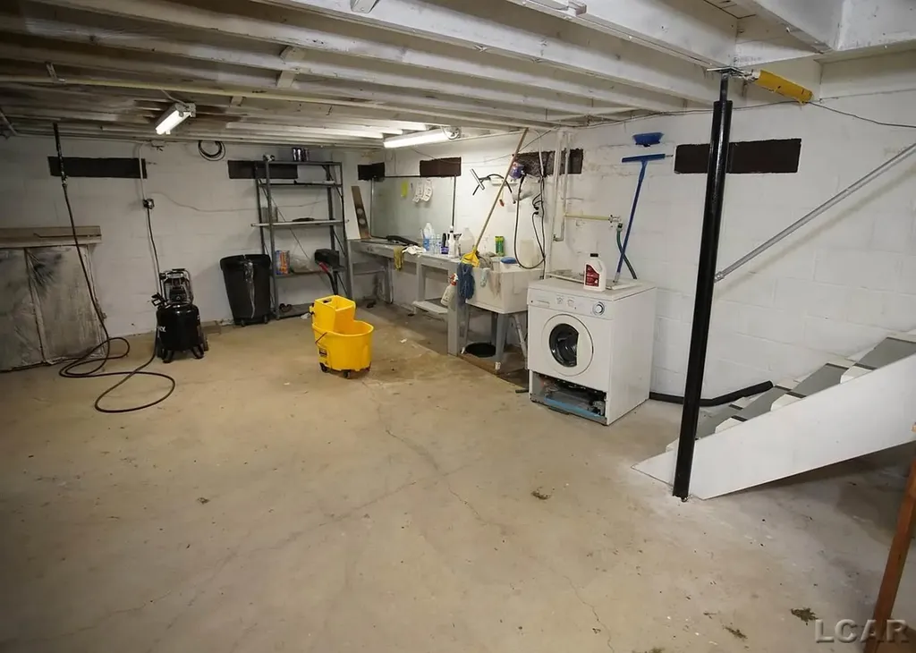 9947 Brooklyn Road Columbia Township MI 49230