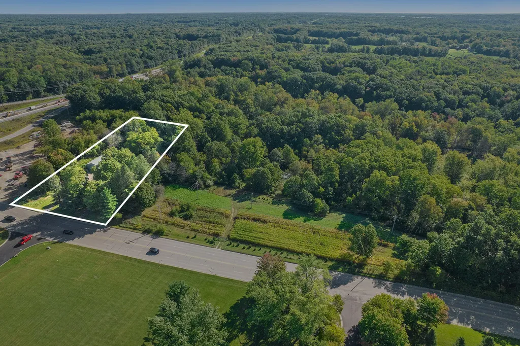 2431 N Dearing Road Sandstone Township MI 49269