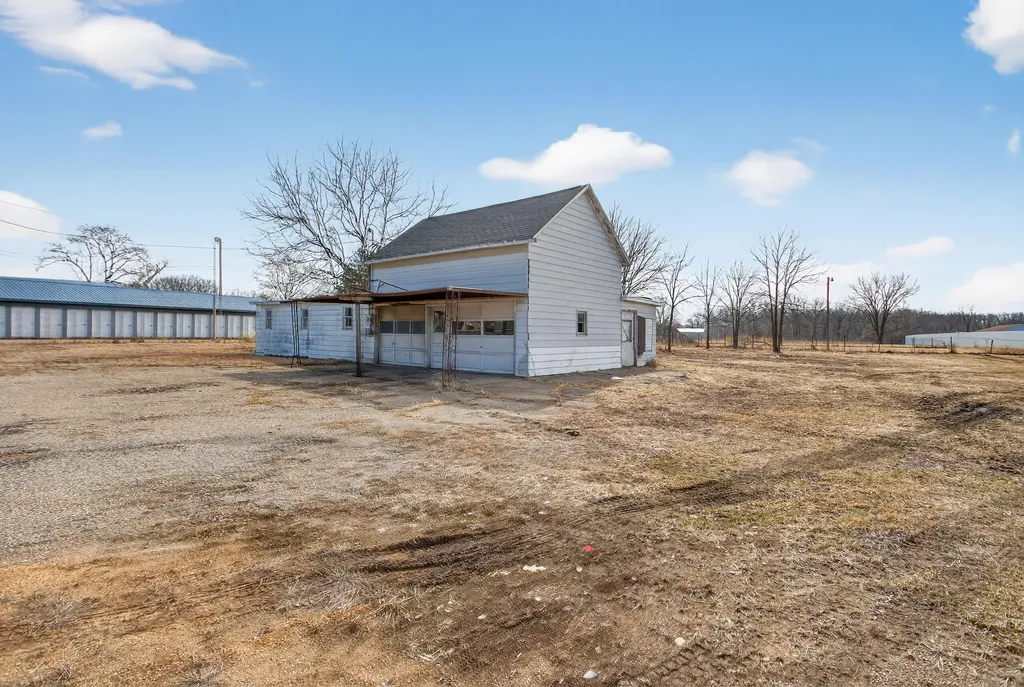 4309 Page Avenue Leoni Township MI 49254