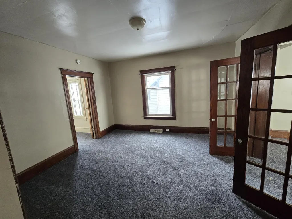 1033 1st Street Jackson City MI 49203
