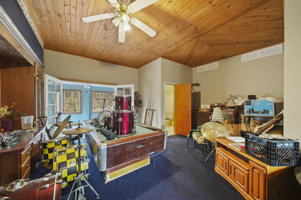 270 Wood Hills Drive Pulaski Township MI 49237