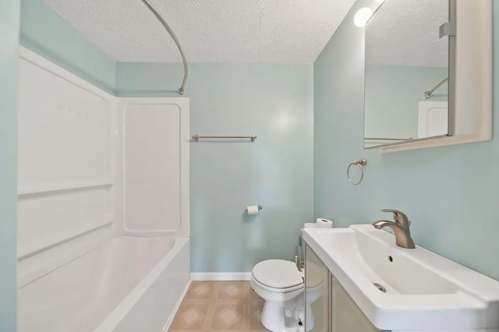 209 North Drive Brooklyn Village MI 49230