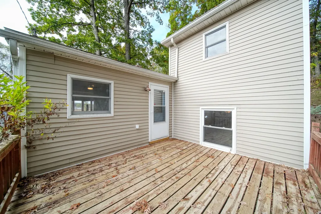 209 North Drive Brooklyn Village MI 49230