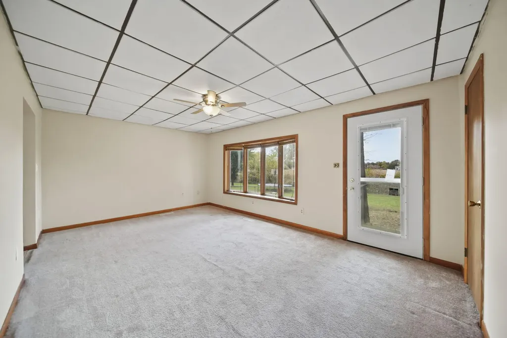 209 North Drive Brooklyn Village MI 49230