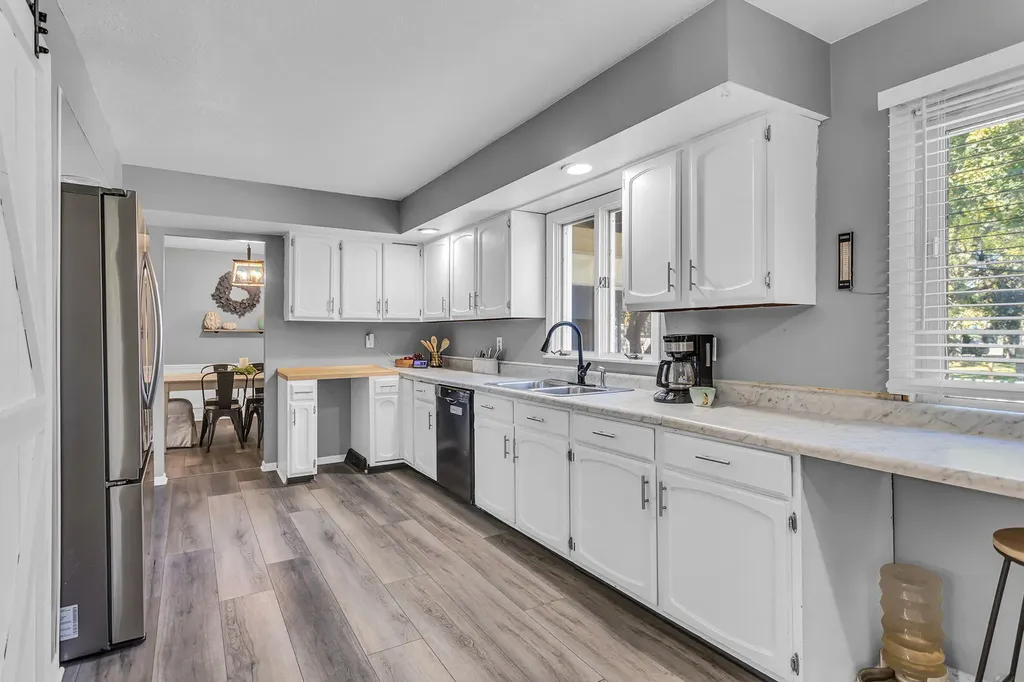 1678 W Kimmel Road Summit Township MI 49201