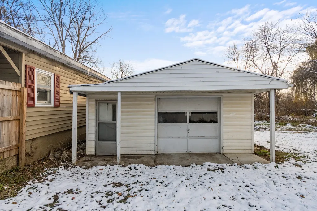 4109 Page Avenue Leoni Township MI 49254