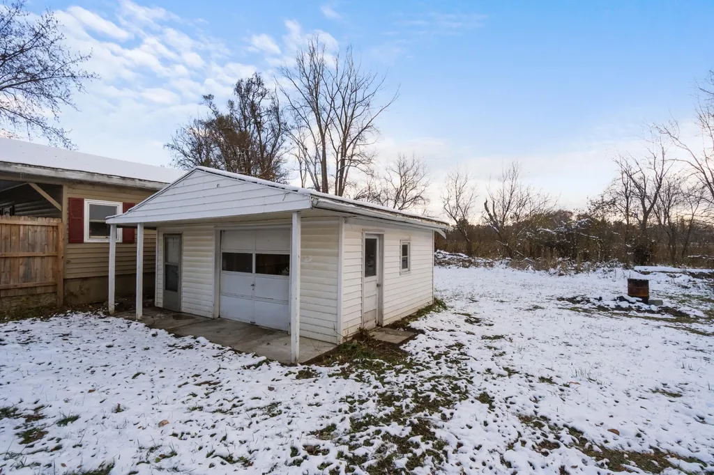 4109 Page Avenue Leoni Township MI 49254
