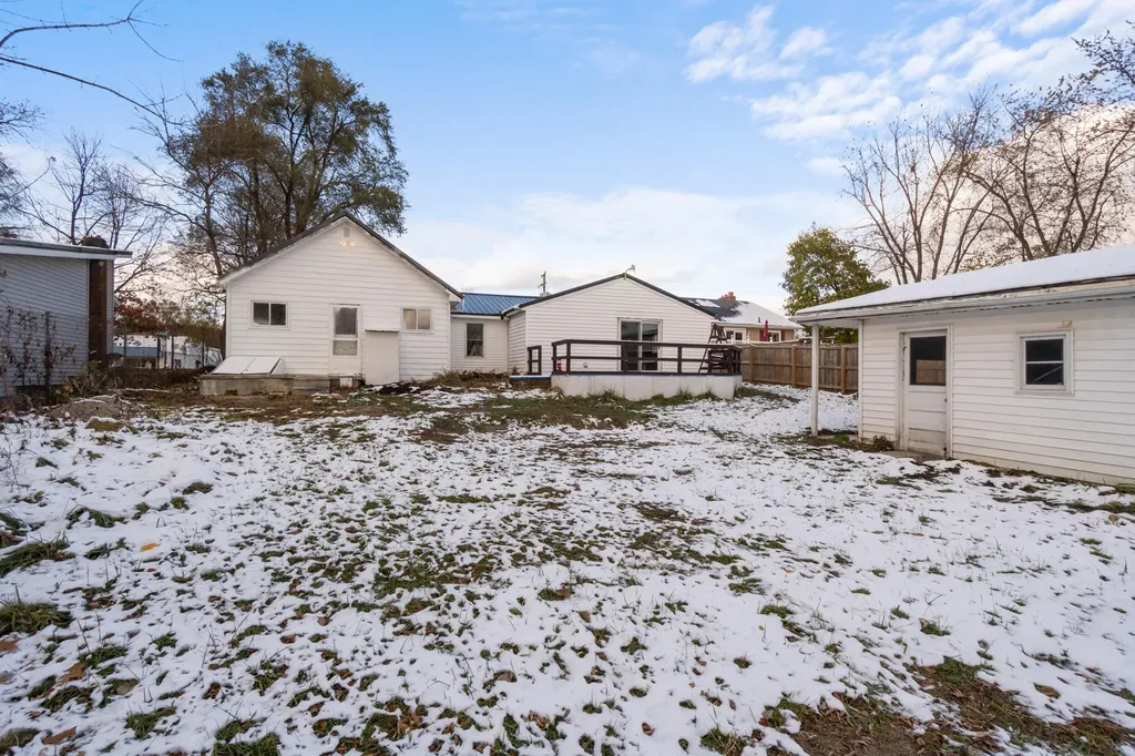 4109 Page Avenue Leoni Township MI 49254
