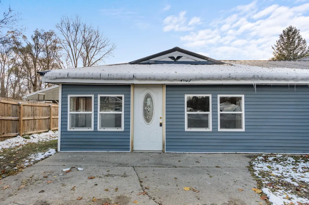 4109 Page Avenue Leoni Township MI 49254