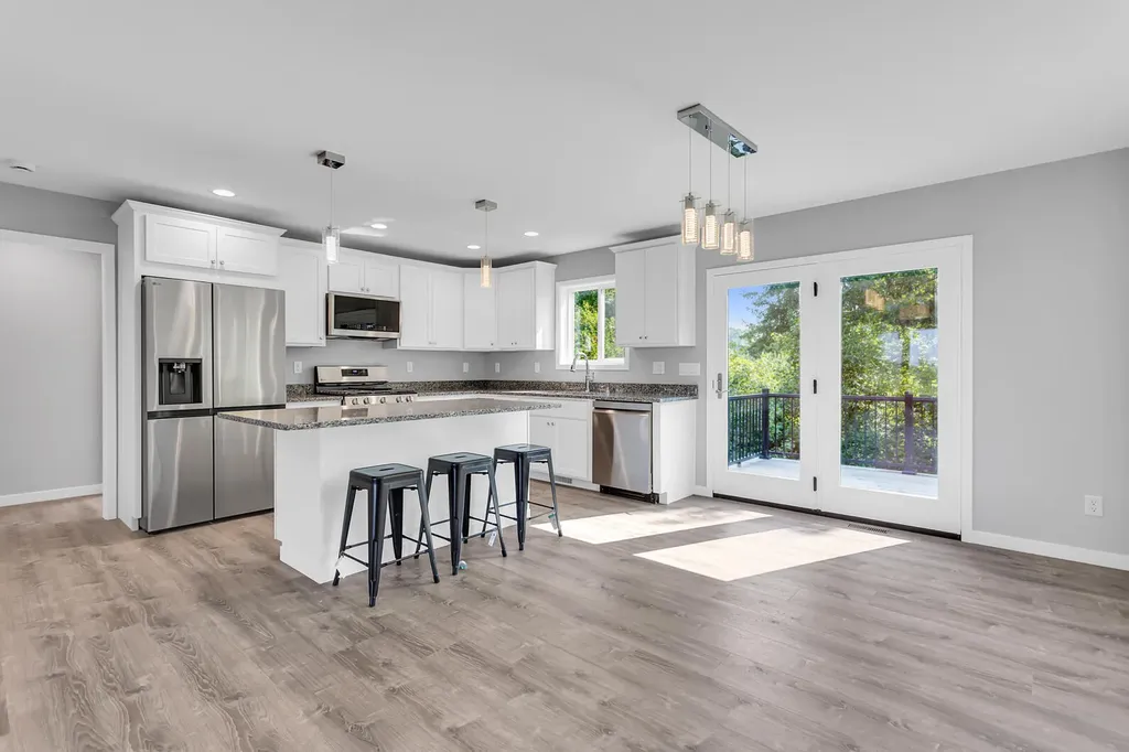 6835 S Price Lake Drive Leoni Township MI 49201