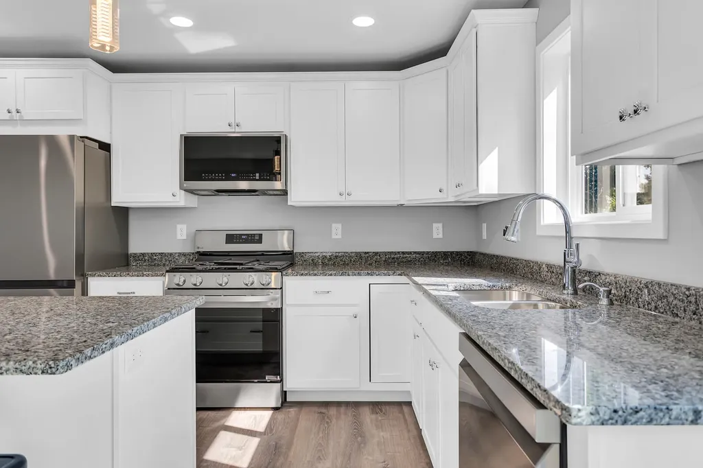 6835 S Price Lake Drive Leoni Township MI 49201