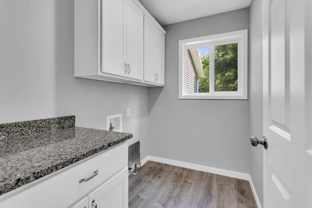 6835 S Price Lake Drive Leoni Township MI 49201