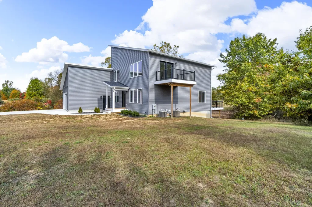 6835 S Price Lake Drive Leoni Township MI 49201