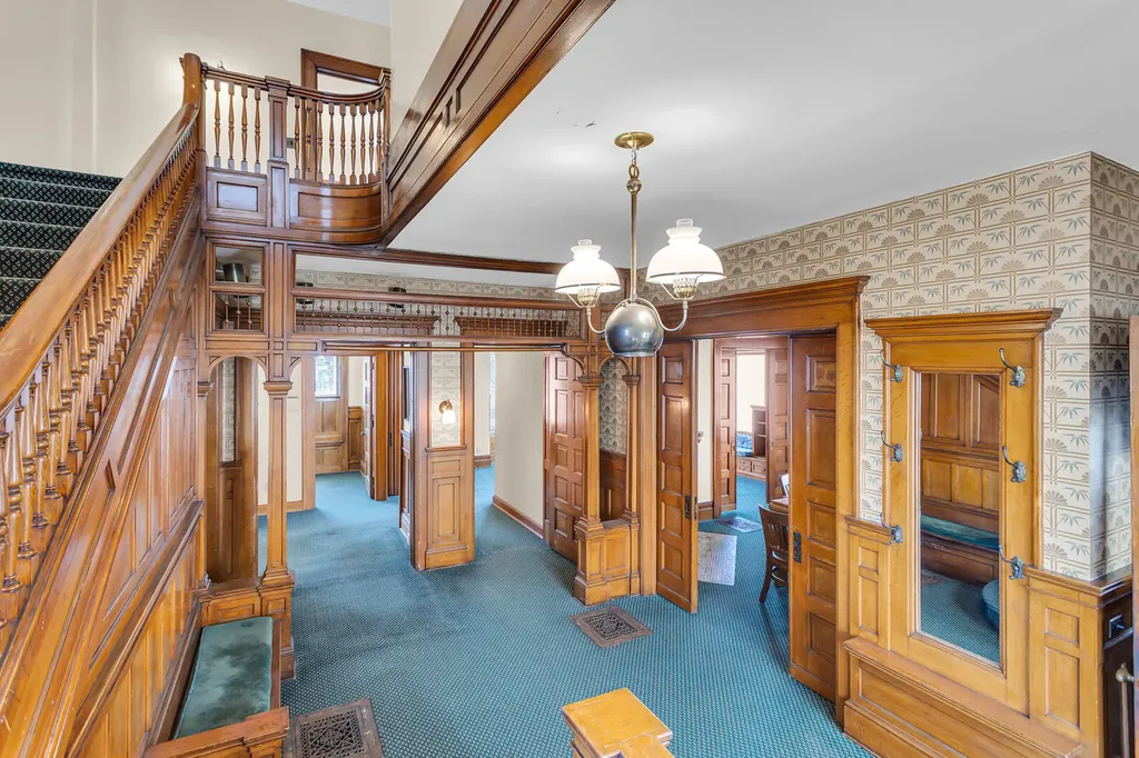 601 S Jackson Street Jackson City MI 49203