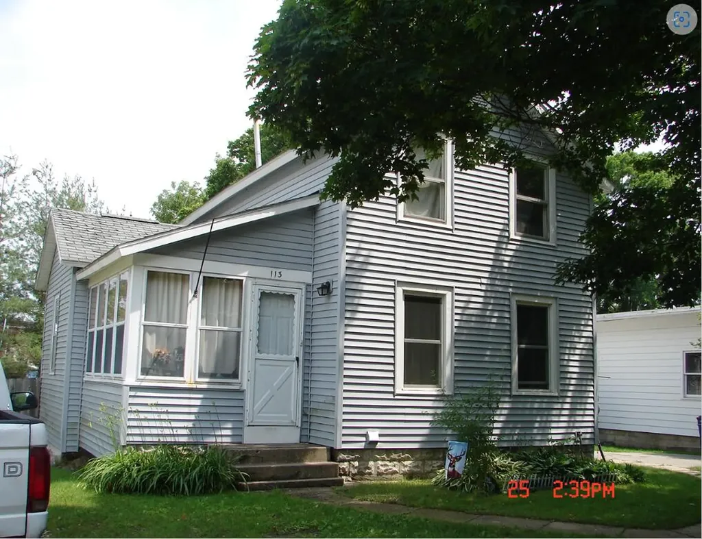 113 Julian Street Brooklyn Village MI 49230