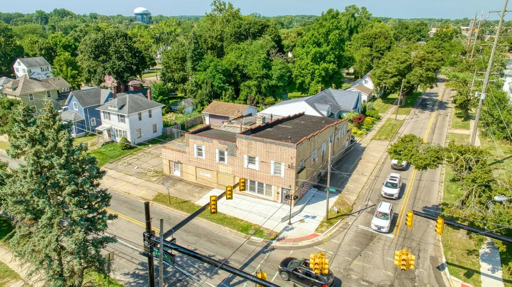 1314 Lansing Avenue Jackson City MI 49202