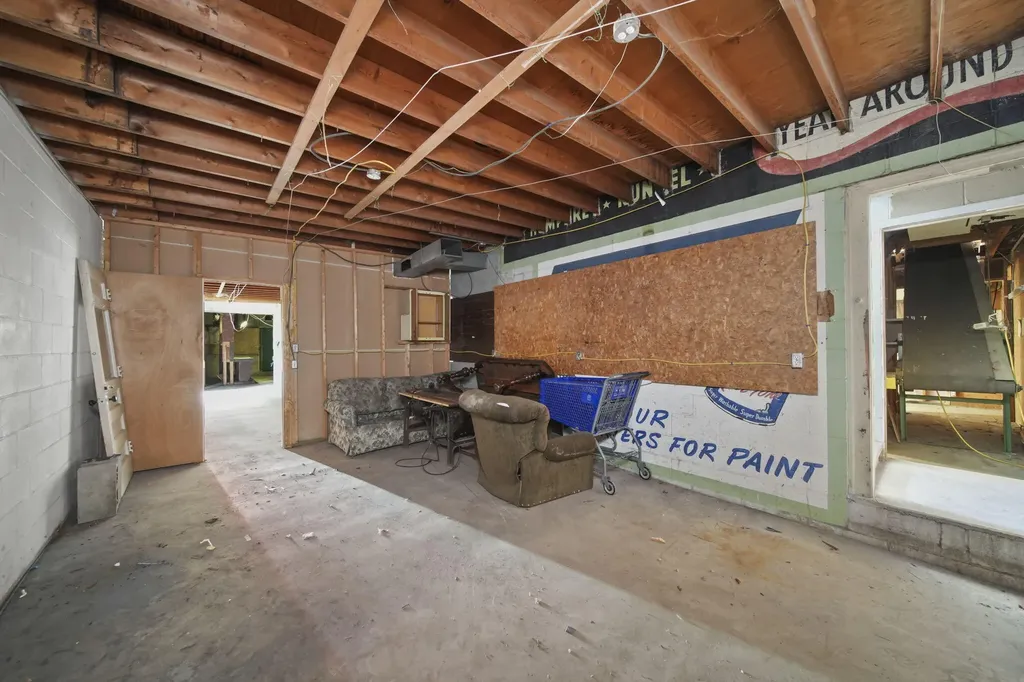 1314 Lansing Avenue Jackson City MI 49202