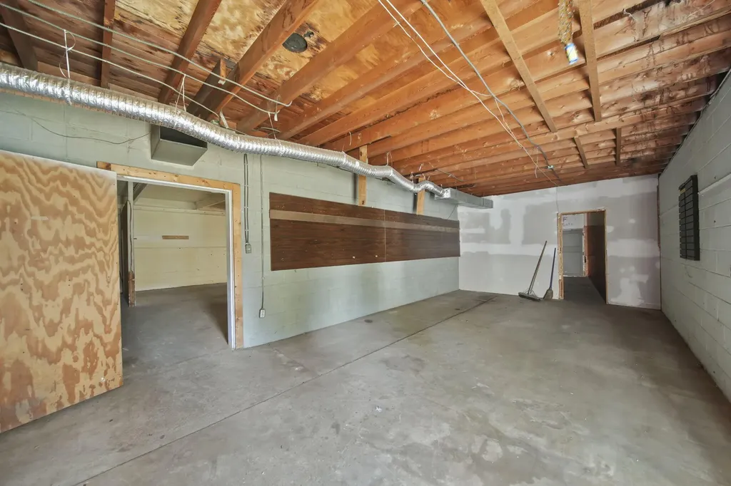 1314 Lansing Avenue Jackson City MI 49202
