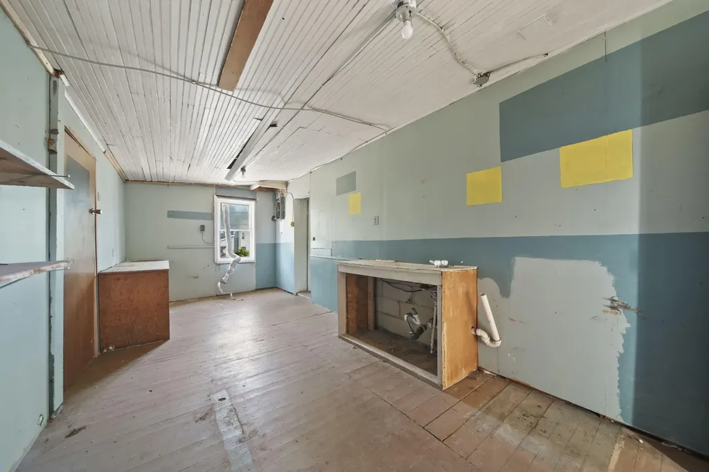 1314 Lansing Avenue Jackson City MI 49202