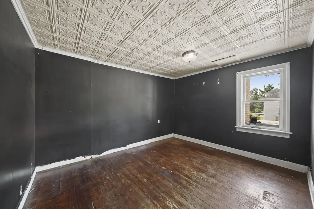 1314 Lansing Avenue Jackson City MI 49202