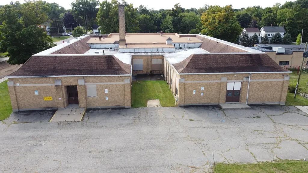 410 City Road Unknown City MI 48158