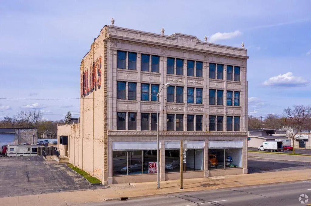 528 E Michigan Avenue Jackson City MI 49201